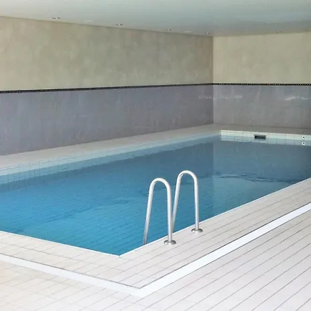 Nadine By Fewotessin Apartment Muralto